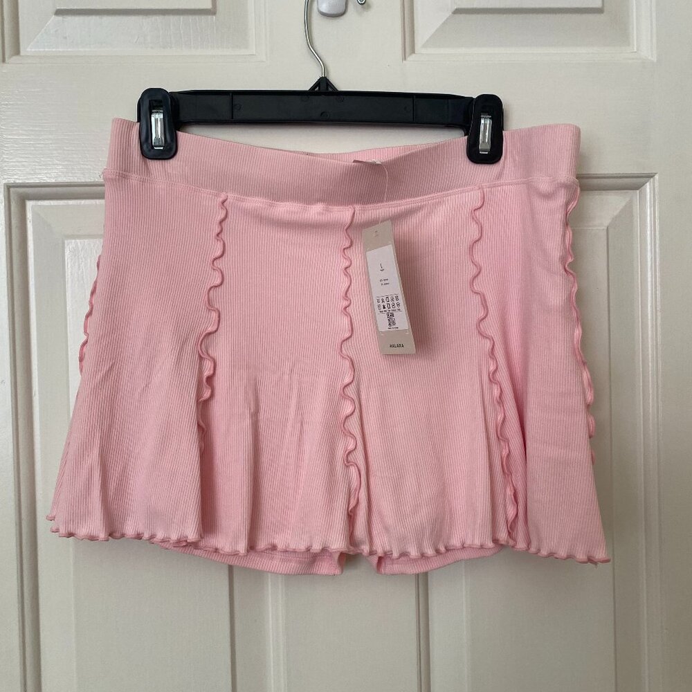 NWT Halara Scalloped Edge Skort_Size Large